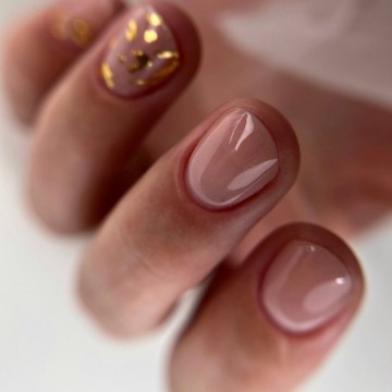 Маникюр с покрытием гель лаком от 1 700 ₽