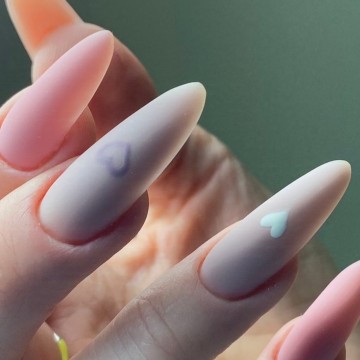 Наращивание ногтей от 3 000 ₽